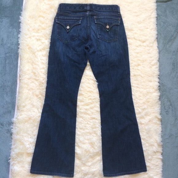 GAP Curvy Flare Jeans - Picture 6 of 6